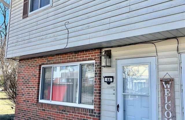 5310 Godfrey Road - 5310 Godfrey Road, Godfrey, IL 62035