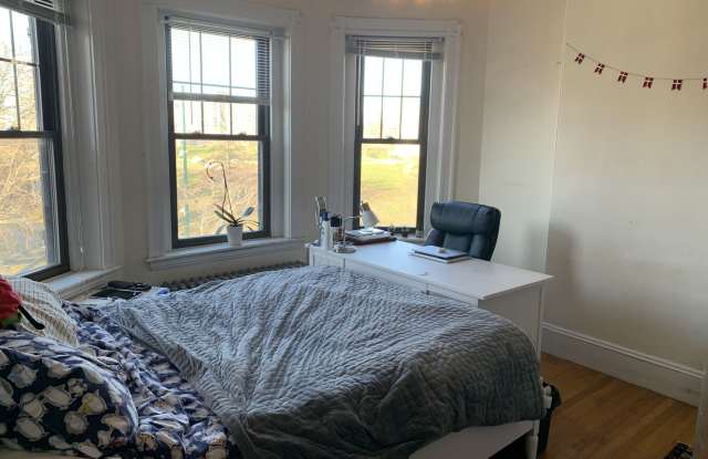 164 Saint Alphonsus St #3C Boston MA 02120 photos photos