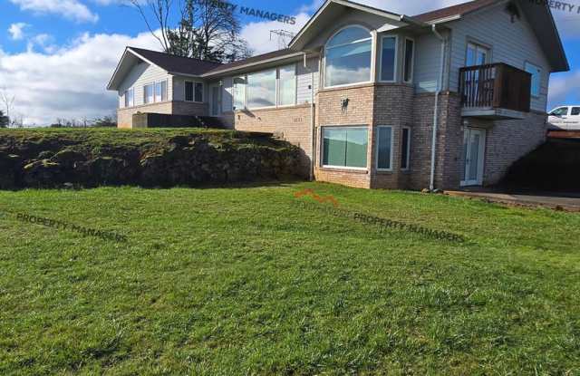 STATUS: AVAILABLE | R285 | $2695 + $100 for well/septic maintenance photos photos