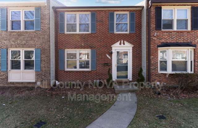 309 James St - 309 James Street, Falls Church, VA 22046