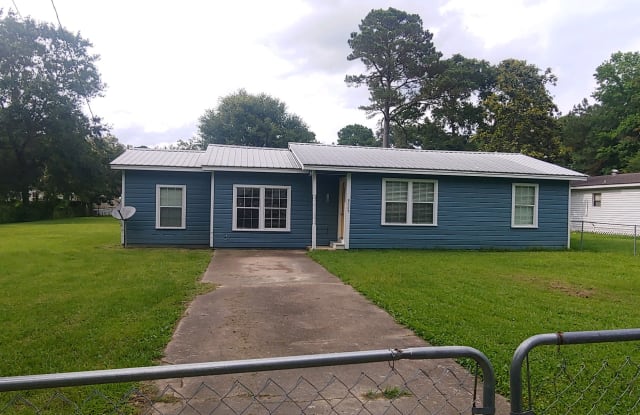 8009 Louise Lane - 8009 Louise Lane, Hardin County, TX 77656