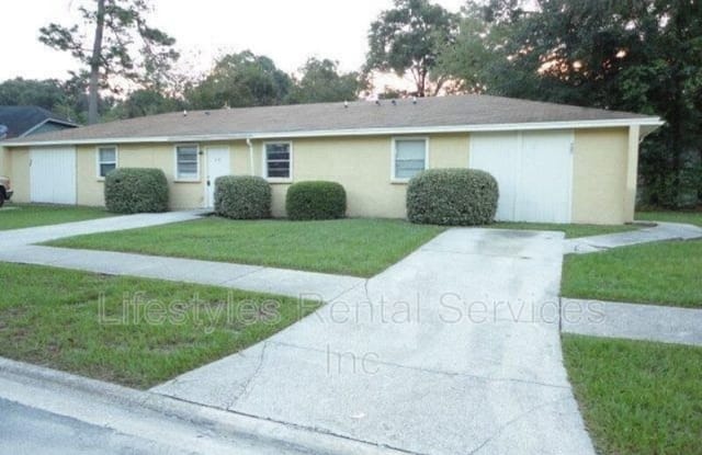 721 Northpoint Circle North - 721 North Northpoint Circle, Jacksonville, FL 32218