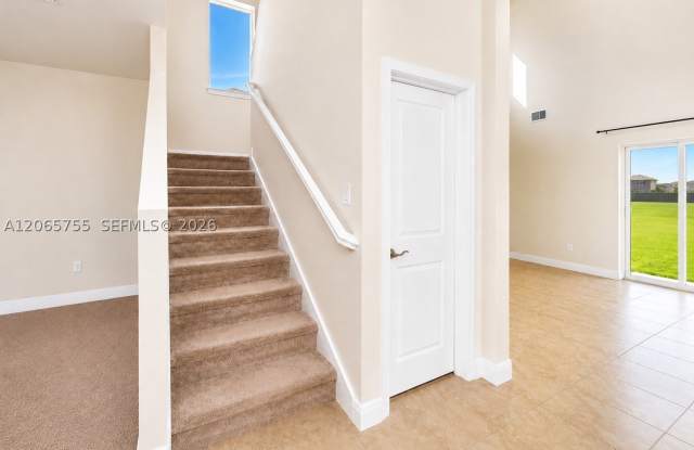 10976 SW Tessili Way Gallery 3