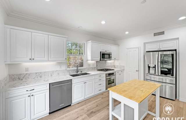 Highly Desired Irvine Living | 3-Bed, Office, Gated Community photos photos