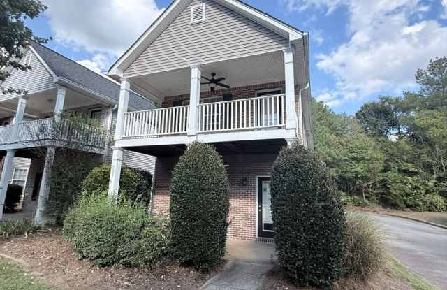 Spacious 3-Bedroom Home Near Barnett Shoals Road Gallery 3