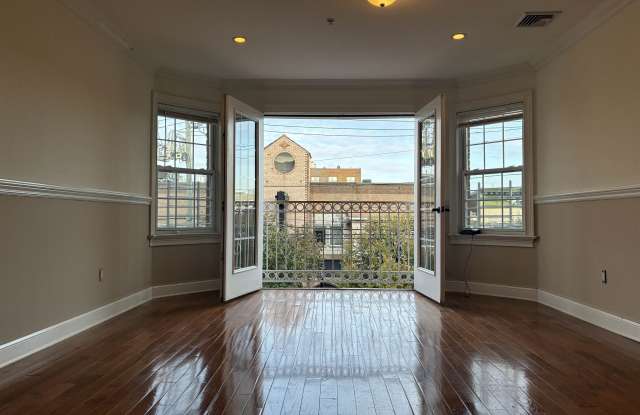 1215 NEW YORK AVE - 1215 New York Avenue, Union City, NJ 07087