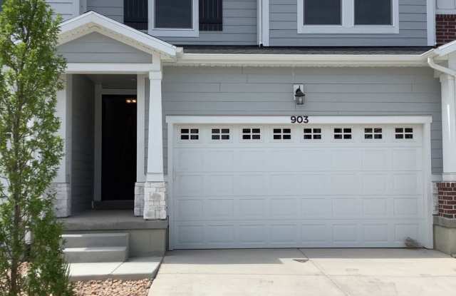 New Construction Townhome Located in Prime Saratoga Springs Location. photos photos
