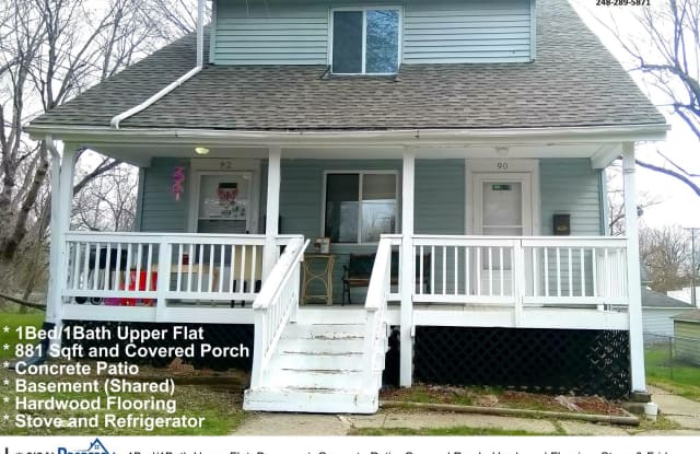 90 Pingree Ave Uppr - 90 Pingree Avenue, Pontiac, MI 48342