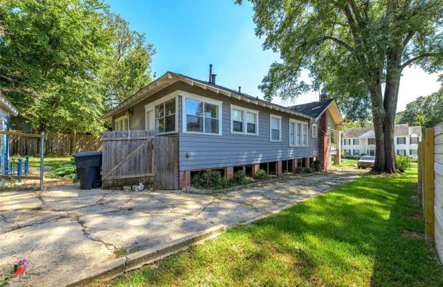 544 Gladstone - 544 Gladstone Boulevard, Shreveport, LA 71104