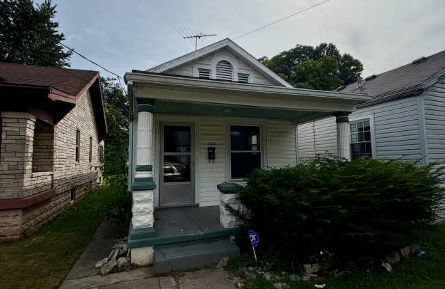 1312 Earl Avenue Gallery 1