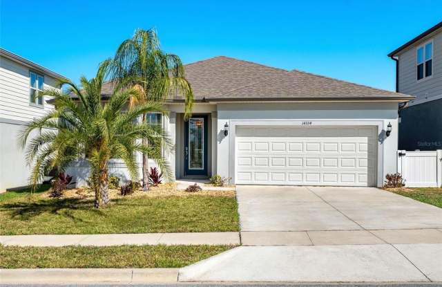 This charming 3 Bedroom, 2 Bath Single Family Home For Rent at 14334 Noto Avenue Clermont, FL 34714 photos photos