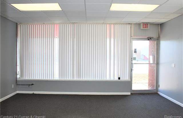 6623 MIDDLEBELT Road Gallery 3
