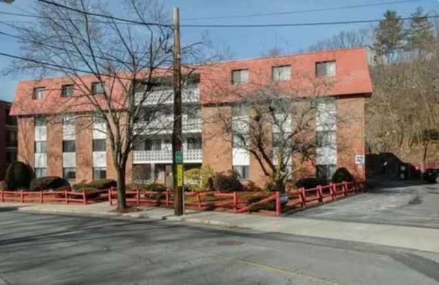 141 Pierce St. photos photos
