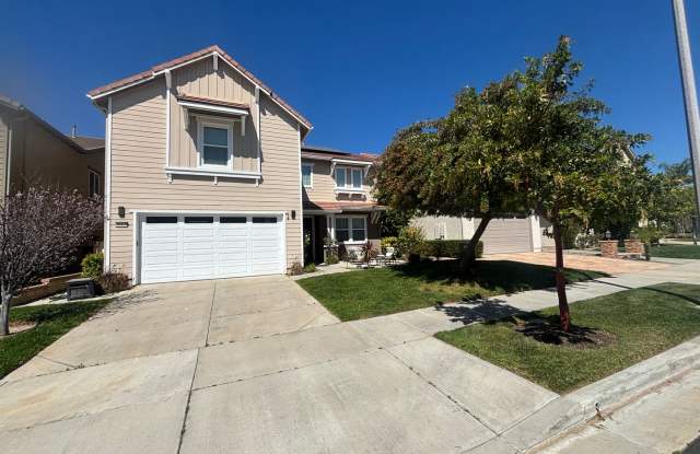 Short Term Lease - Grand 4-Bedroom Home with Entertainer's Yard in Gated River Village! photos photos