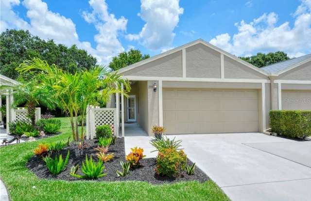 220 CHARTLEY COURT N photos photos