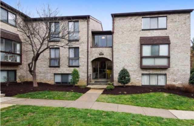 2030 ROYAL FERN CT #1A photos photos