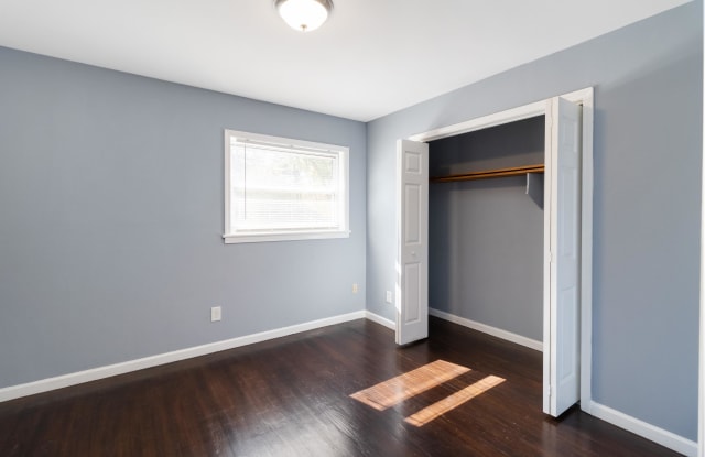 2023 Briar Ridge Way SouthwestBEDROOM 3B - 734906 Gallery 3