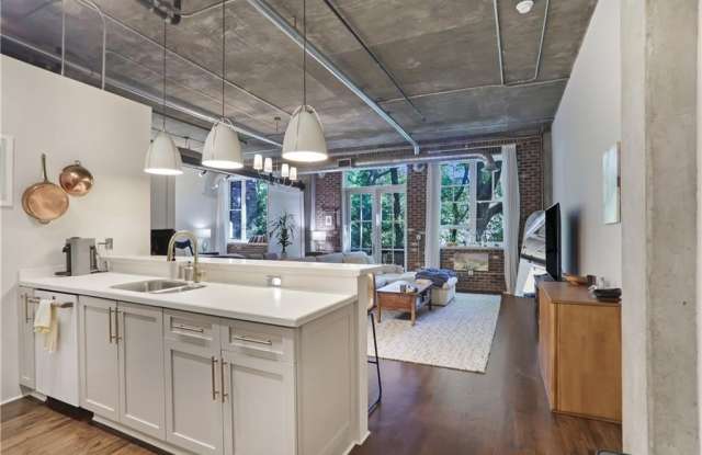 3235 Roswell Road NE photos photos