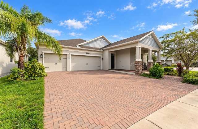 10899 LONGLEAF WOODS Drive Gallery 2