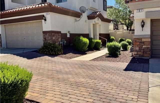 1088 Luna Eclipse Lane Gallery 3