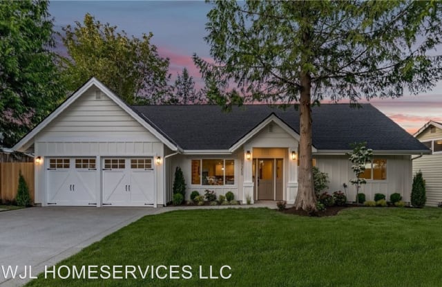 17250 NE 18th PL - 17250 Northeast 18th Place, Bellevue, WA 98008