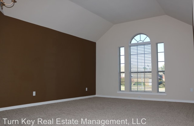 6800 Terbet Court - 6800 Terbet Ct, Fort Worth, TX 76112