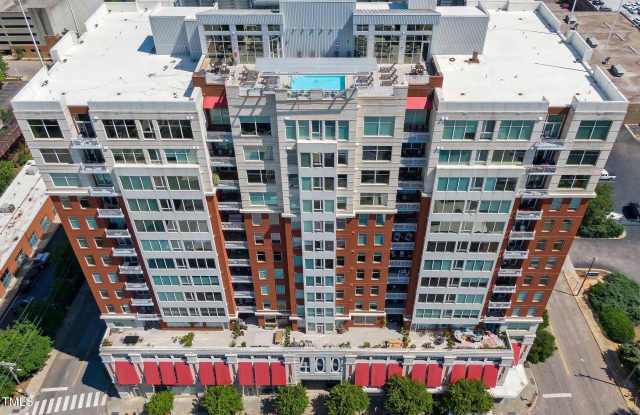400 W North Street photos photos
