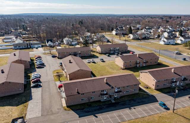 Holiday Meadows Apartments photos photos