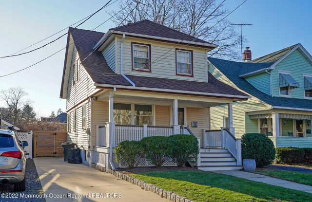 119 Branch Avenue Gallery 2