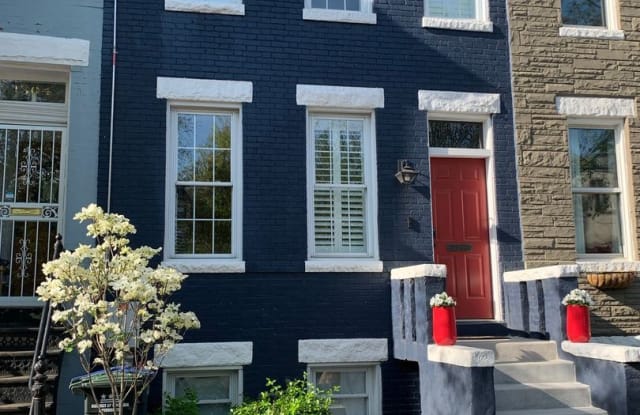 1306 G St NE - 1306 G Street Northeast, Washington, DC 20002