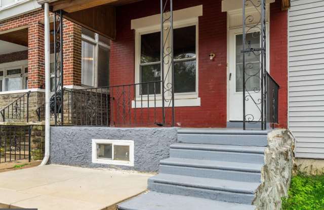 2032 W ESTAUGH Street Gallery 2