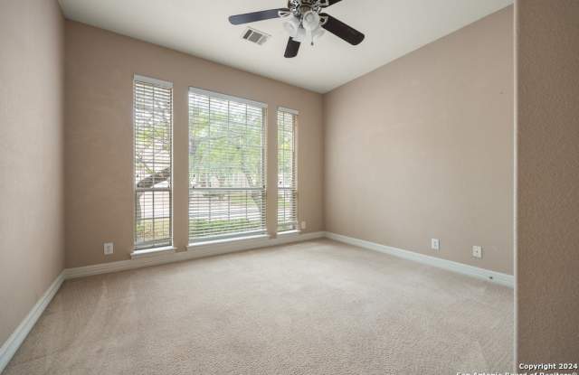 410 CADENCE HL Gallery 3