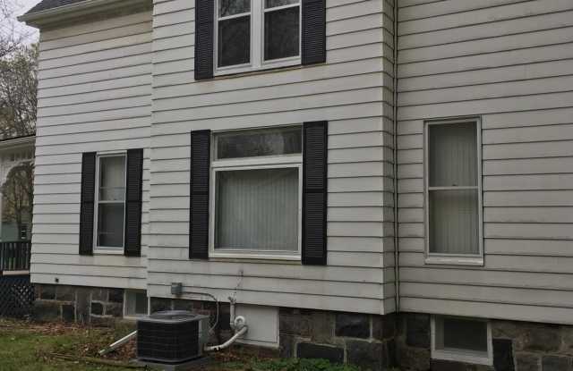 406 S South Huron Gallery 2