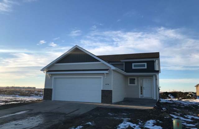 4 Bed 3 Bath Single Family Home photos photos