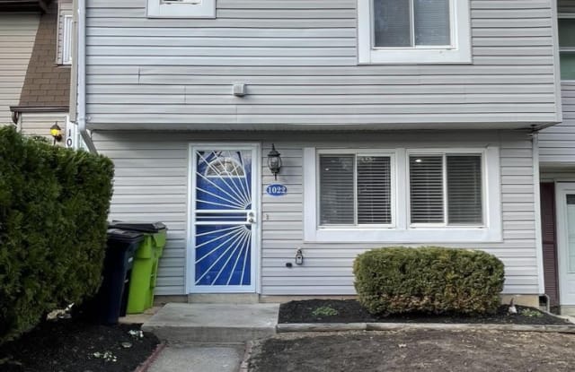 1022 FAIRFORD WAY - 1022 Fairford Way, Capitol Heights, MD 20743