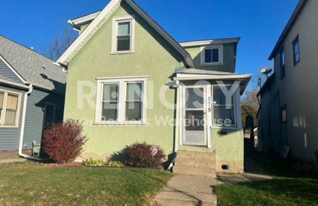 1BD/1BA Duplex in Saint Paul Available Now Gallery 1