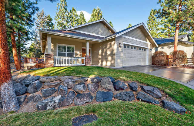 Luxury Living in Awbrey Court: Your 4 Bed Dream Home Awaits photos photos