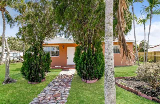 11460 SW 199th St photos photos