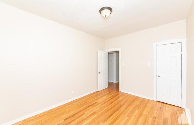 3749 W Sunnyside Ave Gallery 2