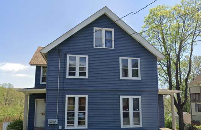 88 Ward St Gallery 1