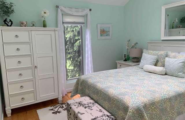 1 Woodedge Trail Gallery 4