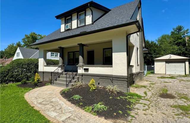 1451 Craneing Road Gallery 2