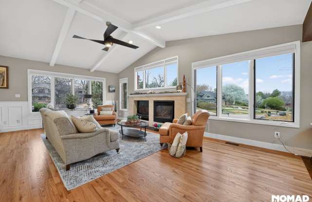 Spacious 5BR House in Longmont photos photos