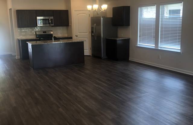 35603 Grovemont Drive Gallery 4