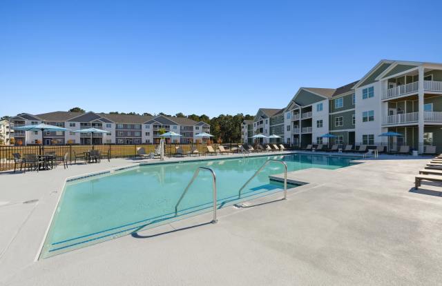 Lakeview Terrace Gallery 3