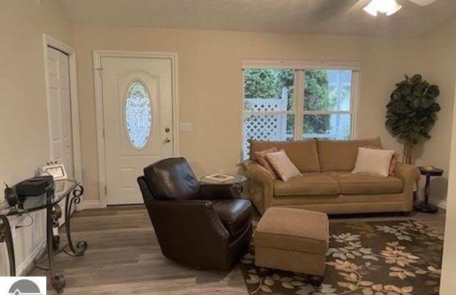 2964 Emerald Bluffs Drive Gallery 4