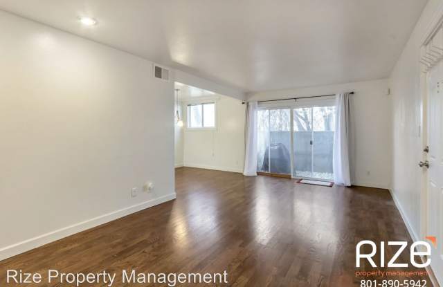1156 S Foothill Dr #115 Gallery 3