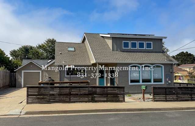 3 Bedroom + Bonus Room | 3 Bathroom | Two-Story Home | Large Yard Gallery 3