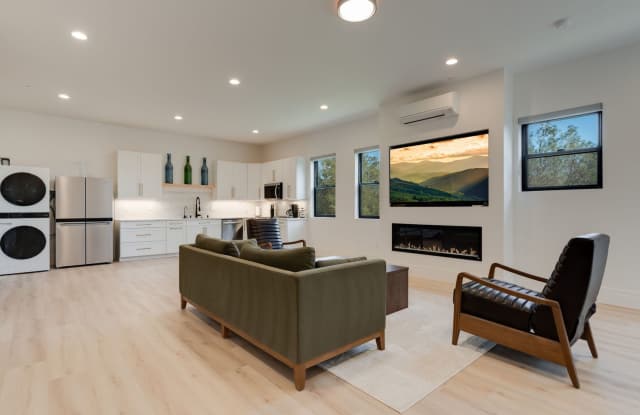 Modern Studio with Private Entry and Scenic Views in El Dorado Hills! photos photos