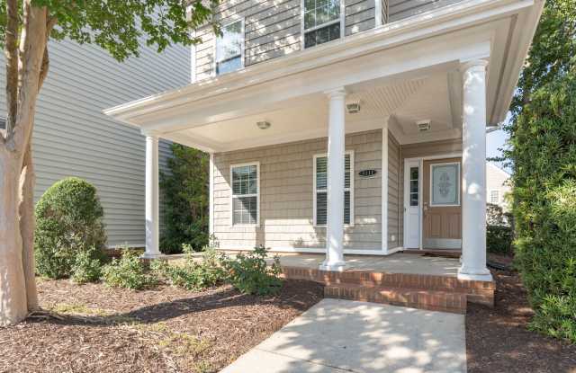 MOVE IN READY 4-bedroom near College Drive, Suffolk! Gallery 1